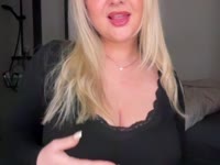 Ik ben hier om te geven wat je nodig hebt - met een lichaam dat smeekt om aangeraakt worden en een verbeelding die geen grenzen kent. Kom spelen en ontdek hoe ver we kunnen gaan...