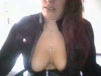 Hello my Love, come discover me
Discover my world, what I like, what I do

I let you discover me
