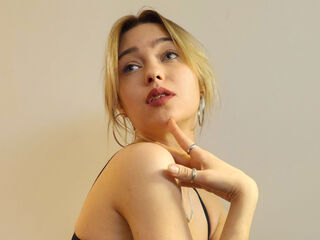 webcam live show AlysiaBennet