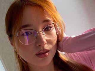 camwhore masturbating with dildo AngeleWirtanen