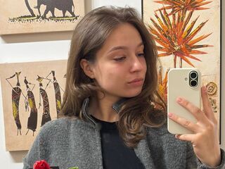 webcam girl AnnaMariardi