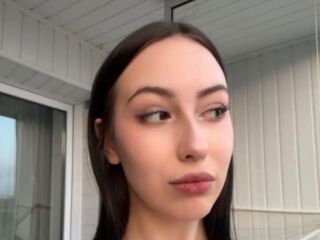 teaser webcam EllyMcdaniel