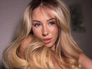 cyber sex chat room LeylaBlanc
