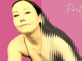 free chatroom LucyLevatto
