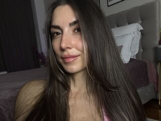 shaved pussy webcam MissAlyse