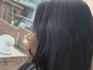webcam babe PriyaSengar