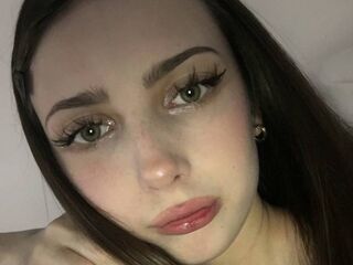 naked girl with webcam fingering pussy RivaWhittall