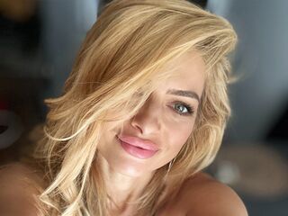 hot chat room RonieParker
