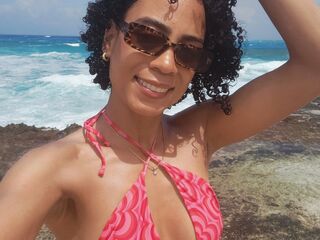 erotic webcam SophiaBond