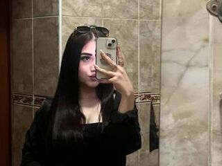 webcam girl chat ZellaRessler