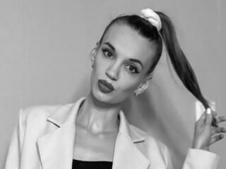 chat room webcam picture AlexaSunchez