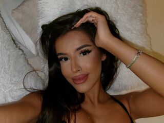 girl nude Amanda