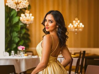 camwhore masturbating with dildo ChiaraFerreti