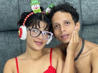 sexy webcam couple photo LuisaAndVictor