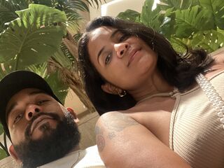 show live MaryandAndre