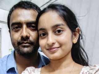 nude camgirl giving blowjob MosumiAndAnik