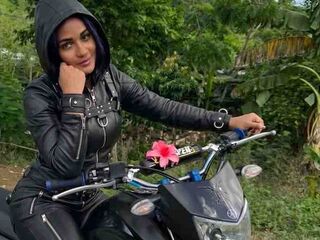 latex webcamgirl VeraDivine