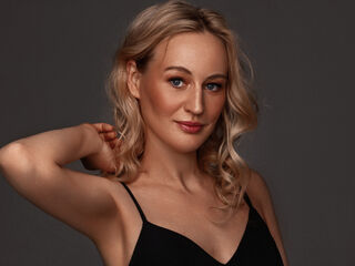 camgirl live sex photo AbeyAmaze