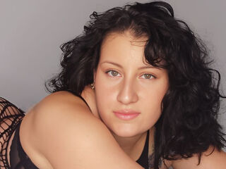 hot cam girl masturbating with vibrator AlessandraDiRoss