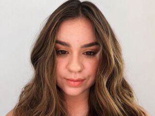 sexy camgirl chat AlexandraThornt