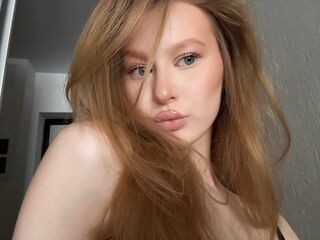 cam girl masturbating with sextoy AlexiaBedar