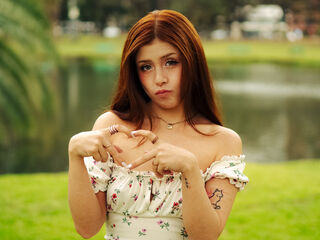 naked webcamgirl picture AlyBelle