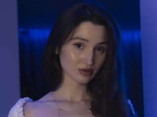 camwhore video AminaNim