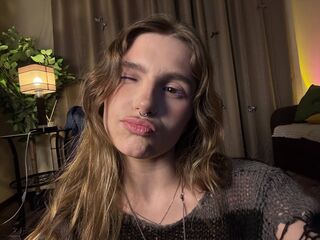 chat with cam AnyaCarbaugh