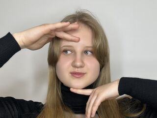 masturbating webcam girl ArmindaMerry