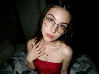 hot strip tease webcam AugustinaMoltz