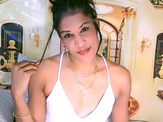 naughty chat room AzzyGreene