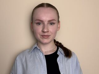 sexy live webcam girl BettyannGrenon