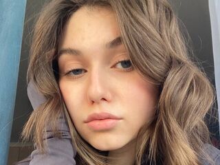 cam girl masturbating with dildo BriannaMauzey