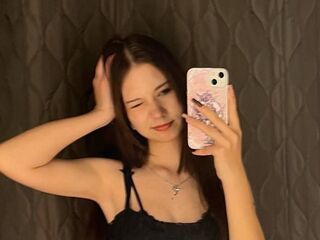webcam photo BritanyDenice