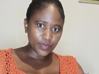 nude camgirl pic BuhleSmith