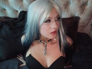 camgirl playing with sextoy CamiilaSeven