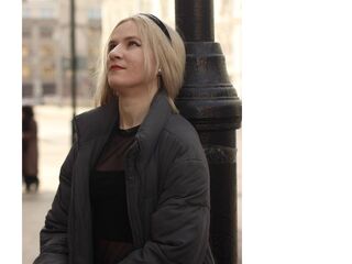 free jasmin livesex CarinGoodwin