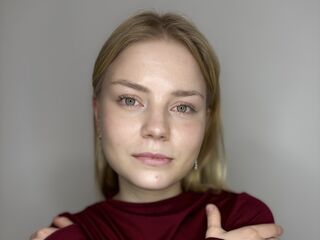 fingering camgirl picture CarolynPratt