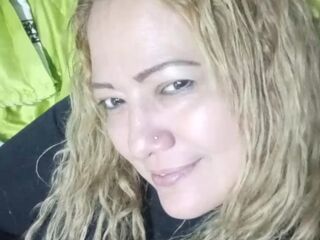 livesex video ClauMills