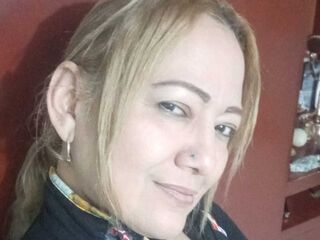 camgirl masturbating with sextoy ClausRous