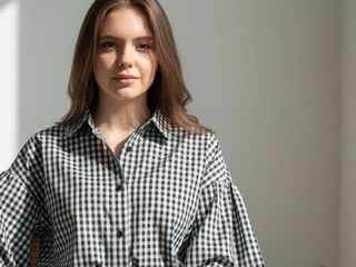 fingering girl cam ColanieDelss