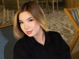 beautiful webcamgirl CordieMaceyak