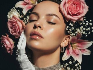 hot chat room DelfinaArif