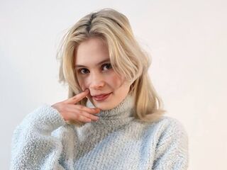 girl webcam DionTarzia