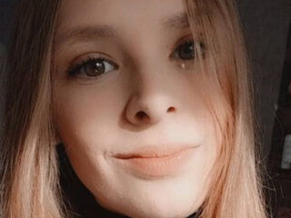 hot naked cam girl DoreneSiminski