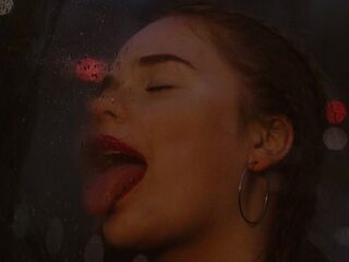 camgirl porn web cam ElissStoun