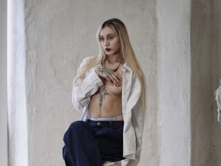 naughty chat room EllieXeno