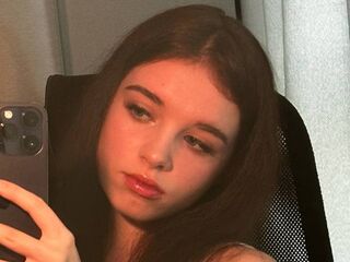 jasmin ElzaStern