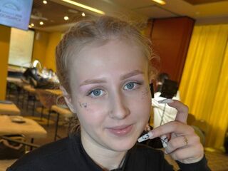 sex cam online EmelinaKrider