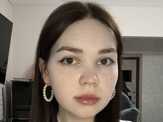 sex cam live EmiliRoyzi